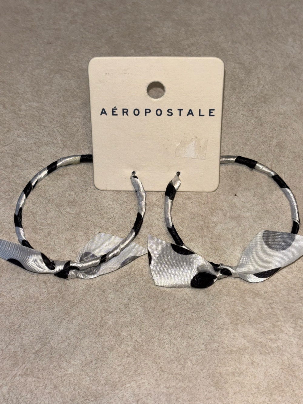 NWT Aeropostale Hoop Earrings with black and white ribbon wrapped & w/ bow